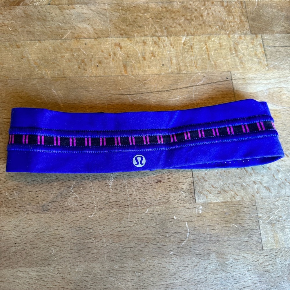 Lulu Lemon headband / one size / blue and purple
